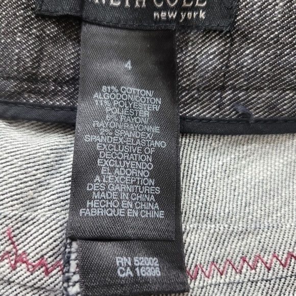 Kenneth Cole Retro Women’s Sz 4 Boot Cut Black Denim Jean Pant - Picture 9 of 11